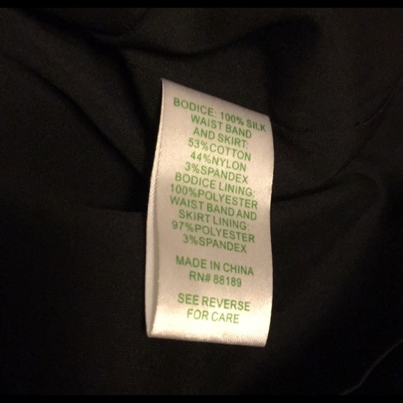 Lilly Pulitzer - Delila dress in Fancy Fest NWT Size 12 - Picture 8 of 9